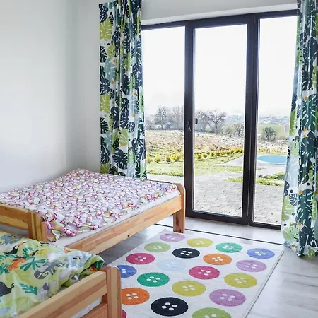 Krayka House * Starunya