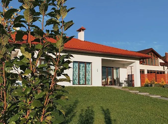 Krayka House Starunya
